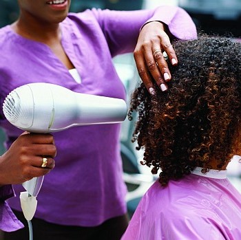 Read more about the article Afro hair salons in berlin